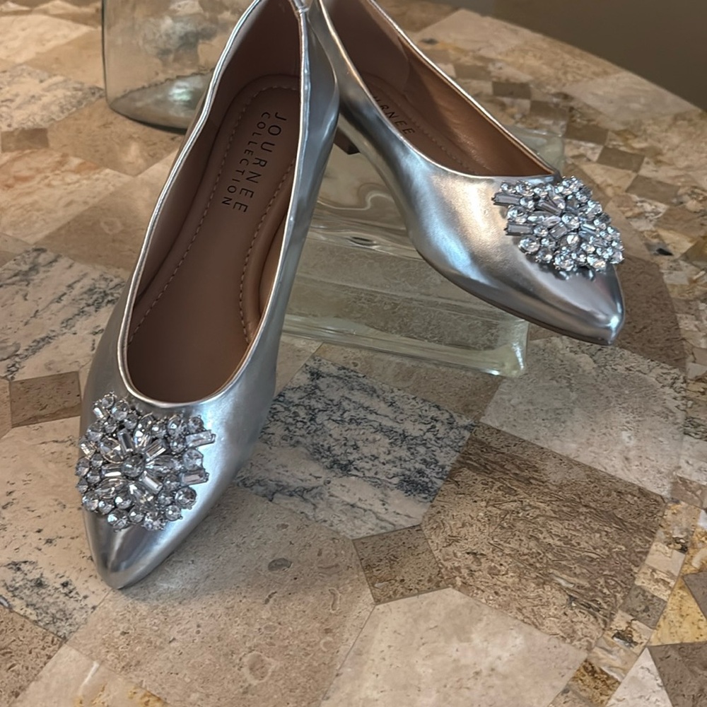 Journee Collection Silver Flats with Crystal Embellishments